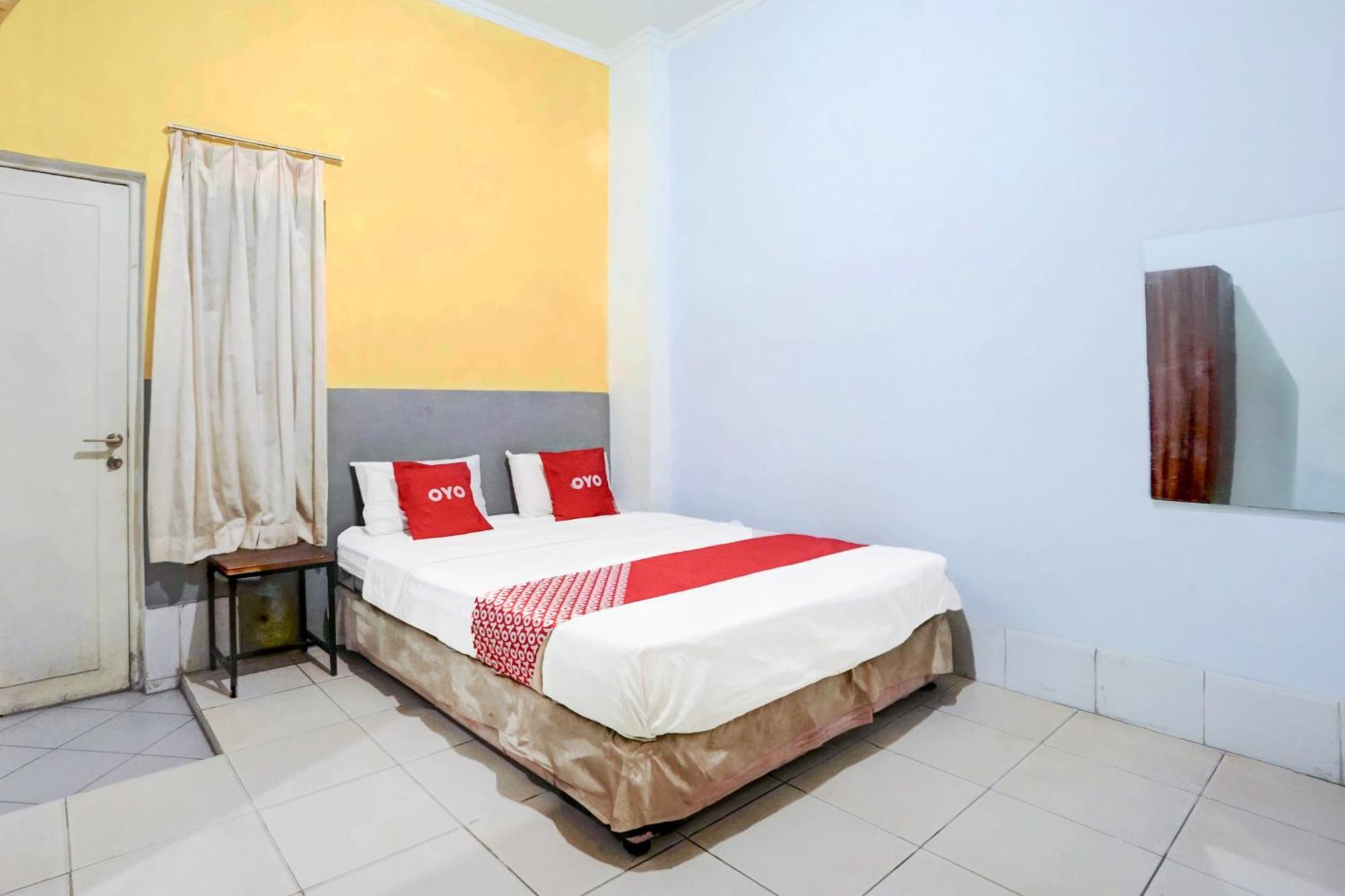Hotel O Tegalsari Near Tunjungan Plaza Сурабая Екстериор снимка