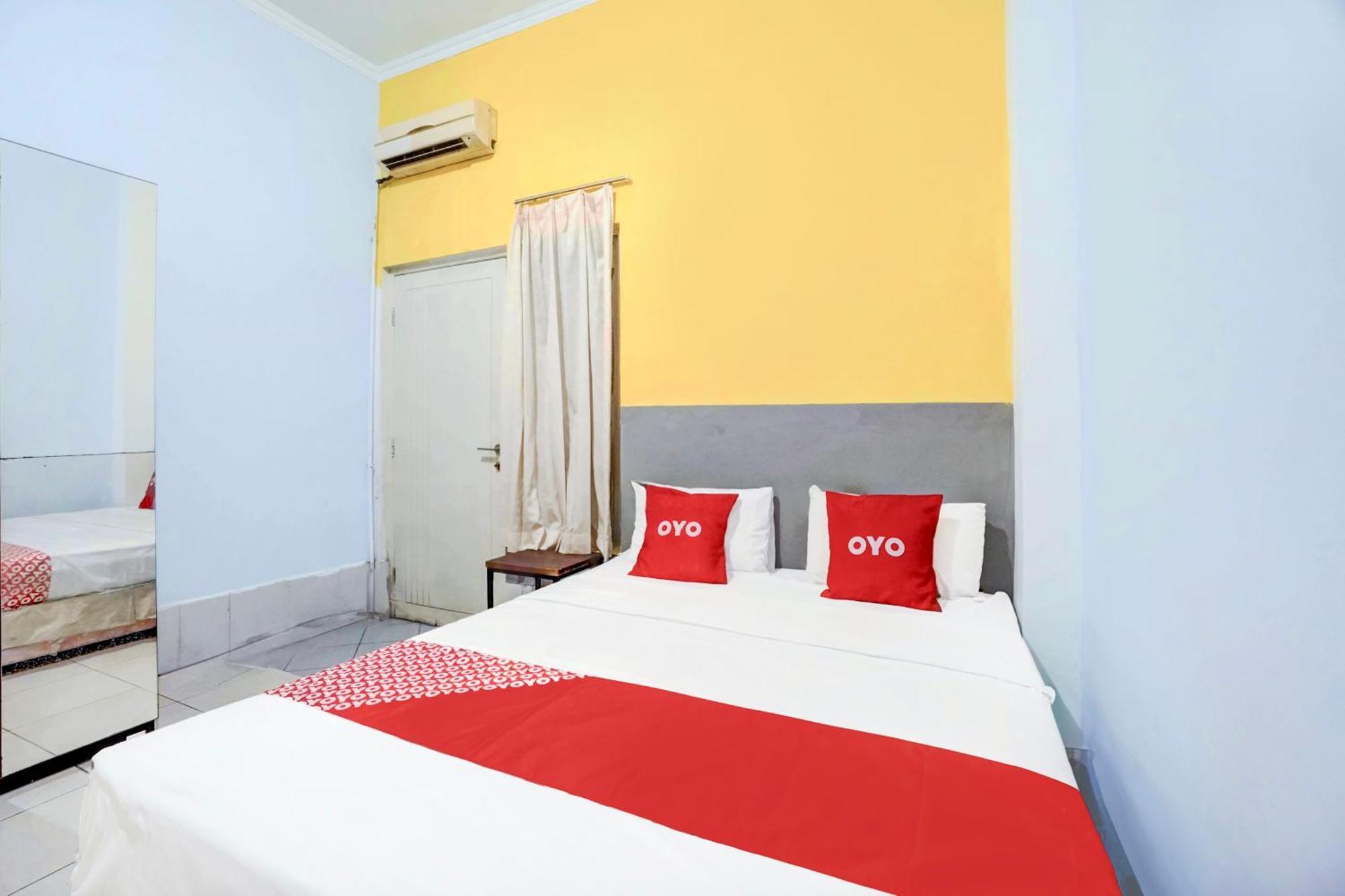Hotel O Tegalsari Near Tunjungan Plaza Сурабая Екстериор снимка